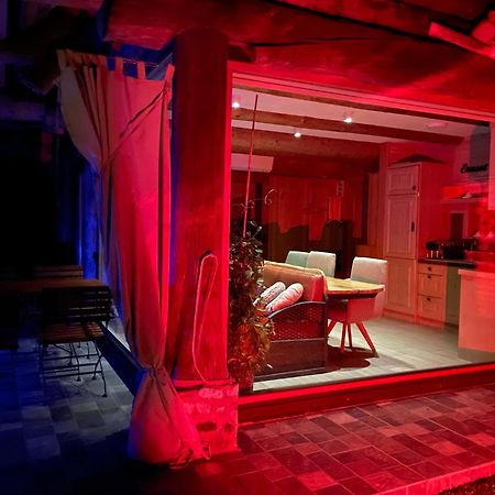 Holiday Home Ernest Zelezni With Hot Tub Ivancna Gorica ภายนอก รูปภาพ