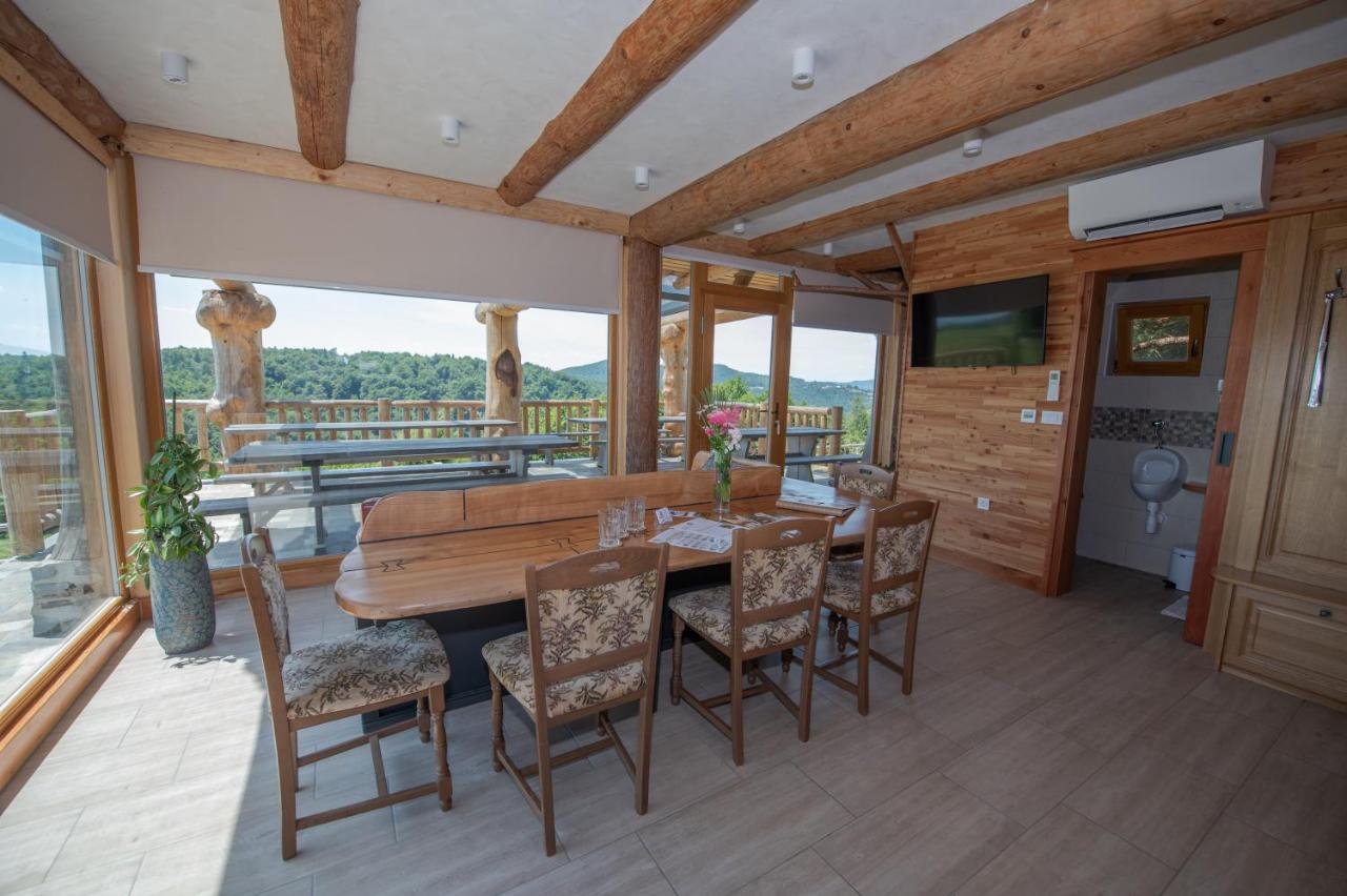 Holiday Home Ernest Zelezni With Hot Tub Ivancna Gorica ภายนอก รูปภาพ