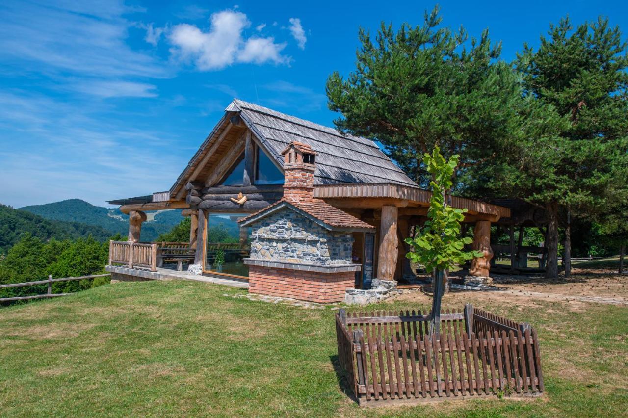 Holiday Home Ernest Zelezni With Hot Tub Ivancna Gorica ภายนอก รูปภาพ
