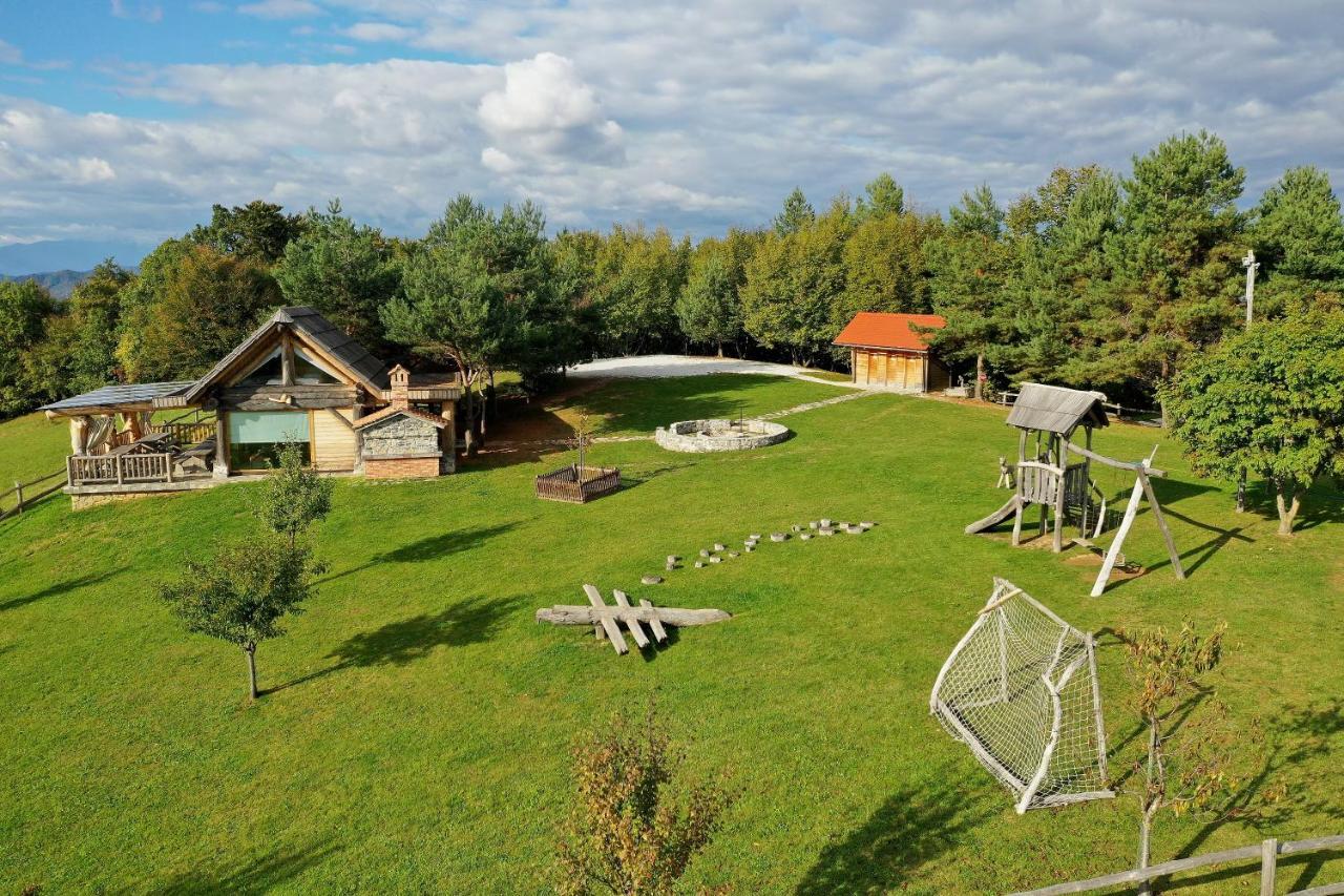Holiday Home Ernest Zelezni With Hot Tub Ivancna Gorica ภายนอก รูปภาพ