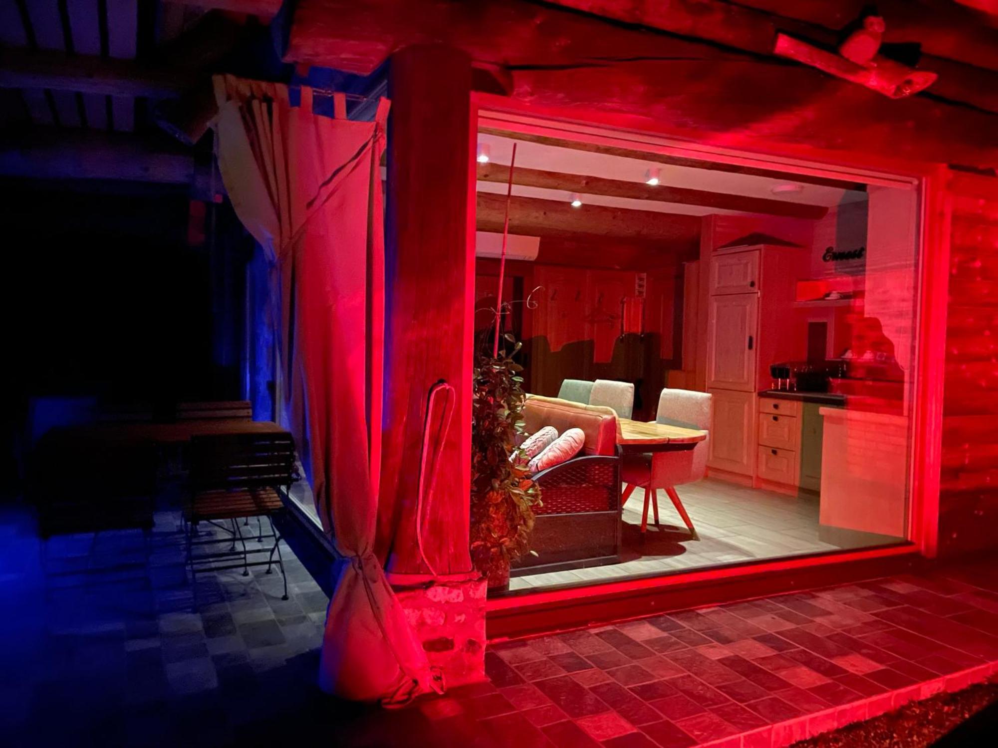 Holiday Home Ernest Zelezni With Hot Tub Ivancna Gorica ภายนอก รูปภาพ